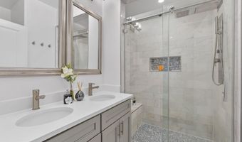 600 HARVARD St NW 1, Washington, DC 20001