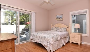 17 SAINT LOUIS St, Dewey Beach, DE 19971