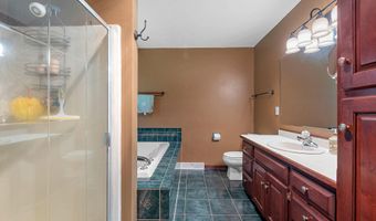 4660 WEDGESTONE Ct, Oneida, WI 54155