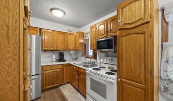 168 Linden Cir, Apple Valley, MN 55124