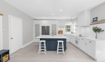 978 STONINGTON Dr, Arnold, MD 21012