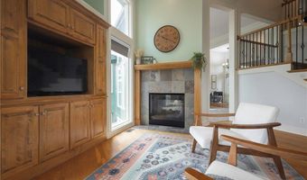 4417 N 141st St, Basehor, KS 66007