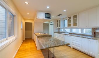 1500 Morningside Dr, Alice, TX 78332