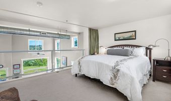 3990 ABBEY Ln B411, Astoria, OR 97103
