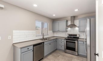 1386 E 10TH St, Casa Grande, AZ 85122