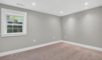 4122 FERRY LANDING Rd, Alexandria, VA 22309