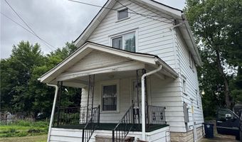 582 Robinette Ct, Akron, OH 44310