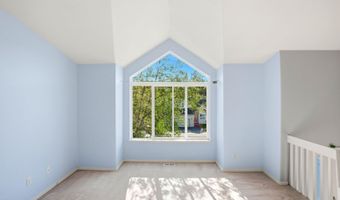 9061 Little Brook St, Anchorage, AK 99507
