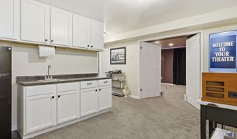 5601 Tonkawa Trl, Bar Nunn, WY 82601