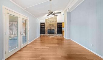 236 Beacon Ln, Atmore, AL 36502