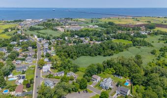 119 East Rd, Belford, NJ 07718