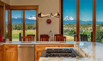 20440 Swalley Rd, Bend, OR 97703