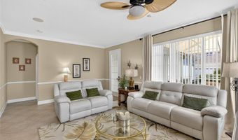 5312 GOLDEN ISLES Dr, Apollo Beach, FL 33572