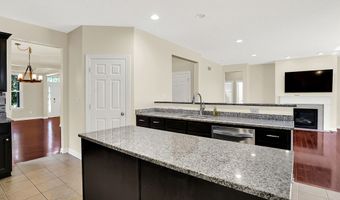 679 Erin Dr, Avon, IN 46123