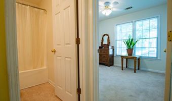 165 Spring Lk, Athens, GA 30605
