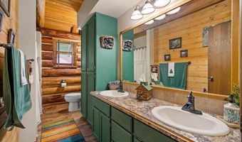 1639 W Hillsdale Rd, Athol, ID 83801
