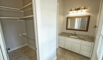 926 Crown Aly, Baton Rouge, LA 70806