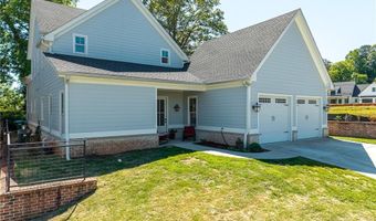 190 Chestnut St, Ball Ground, GA 30107