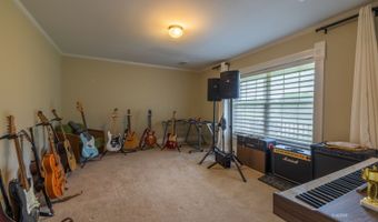 28850 State Route 143, Albany, OH 45710