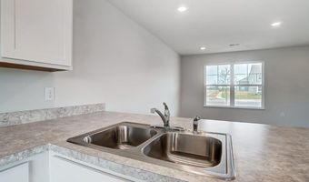 5 Walnut Mill Way Plan: Juniper, Ashville, OH 43103