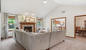 5054 Braemar St, Avon, IN 46123