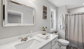 12 Freedom Way, Barrington, NH 03825