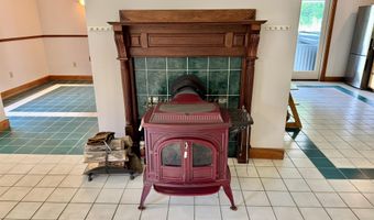 221 Plateau Rd, Calais, VT 05650