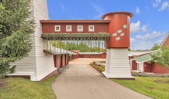 5140 Turtle Point Dr, Ann Arbor, MI 48105