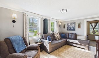 520 8th St, Albany, MN 56307