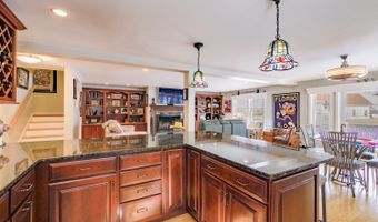 130 Bayside Dr, Belfast, ME 04915