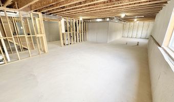 8333 Kettle Oak Dr SE, Alto, MI 49302