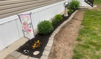 72 Golden Era Cir, Alfred, ME 04002