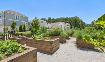119 Pinecone Pkwy, Alpharetta, GA 30022