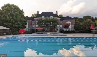23158 HORSESHOE TRAIL Sq, Brambleton, VA 20148