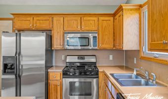 10738 Douglas Dr, Allendale, MI 49401