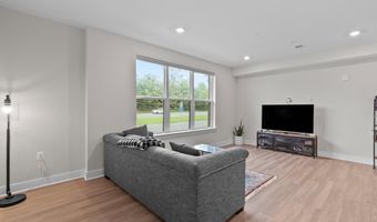 43795 TRANSIT Sq 107, Ashburn, VA 20147