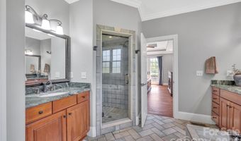 37 Carland Dr, Arden, NC 28704