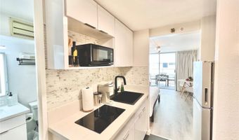 445 Seaside Ave 703, Honolulu, HI 96815