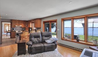 1360 Windmill Point Rd, Alburgh, VT 05440