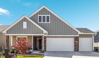 144 COWBIRD St, Lake Frederick, VA 22630