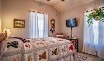 139 Hemlock Rd, Batesville, MS 38606