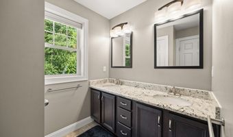 70 Cynthia Rd, Abington, MA 02351