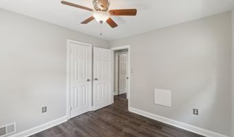 606 DOUGLASS Ave, Rockville, MD 20850