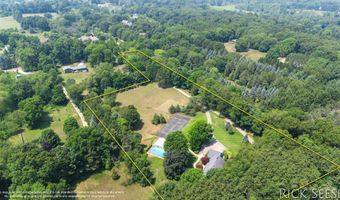 970 Cramton Ave NE, Ada, MI 49301