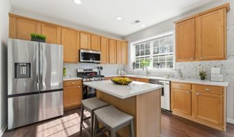 3143 Forest Grove Trl NW, Acworth, GA 30101