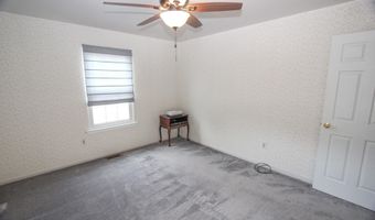 18 REGAL Ct, Bear, DE 19701