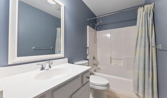 1 CARMEN Dr, Cape May Court House, NJ 08210