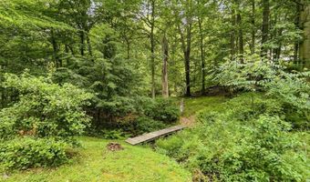 Clouse Road, Addison, PA 15411