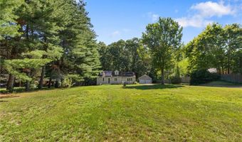 101 Hopkins Ave, Johnston, RI 02919