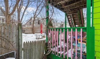 35 Saint Mary's St, Burlington, VT 05401